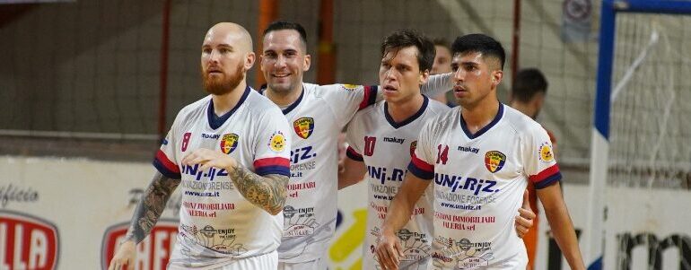  Doppietta di Pina, capolavoro Ciampino: il PalaSele è espugnato