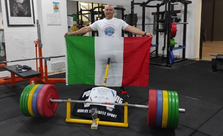 Mondiali di Powerlifting Francia 2022: Umberto Tarantino vicecampione del Mondo