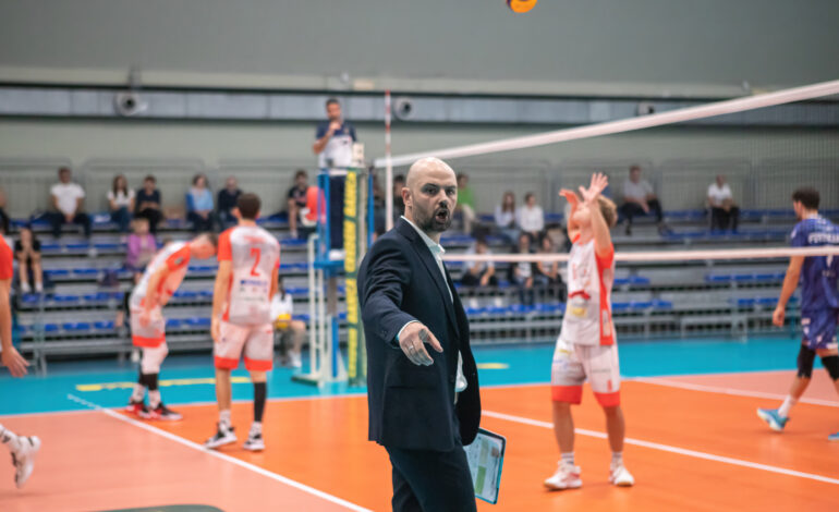  Paolo Falabella è il nuovo vice allenatore del Cisterna Volley.