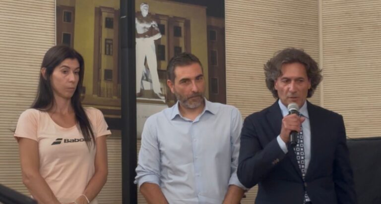Presentazione Padel in piazza