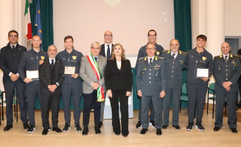  Sabaudia applaude i campioni del mondo del quattro di coppia