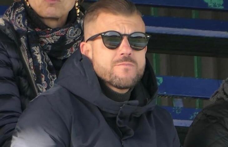 Panini rompe il silenzio